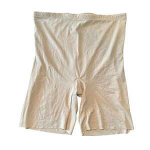 Assets by Spanx Shaping Mid-Thigh Short Beige